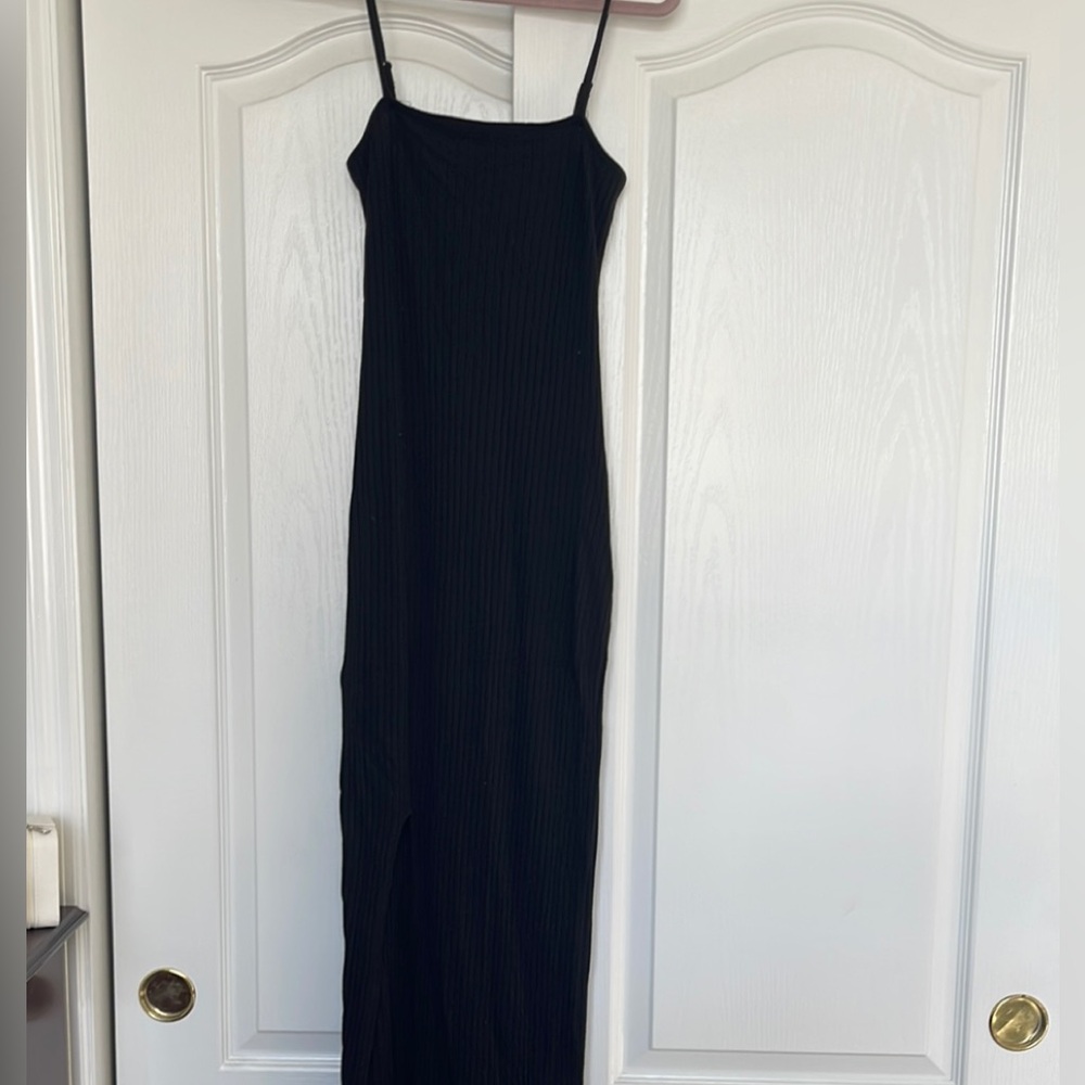 Elegant Black Spaghetti Strap Dress